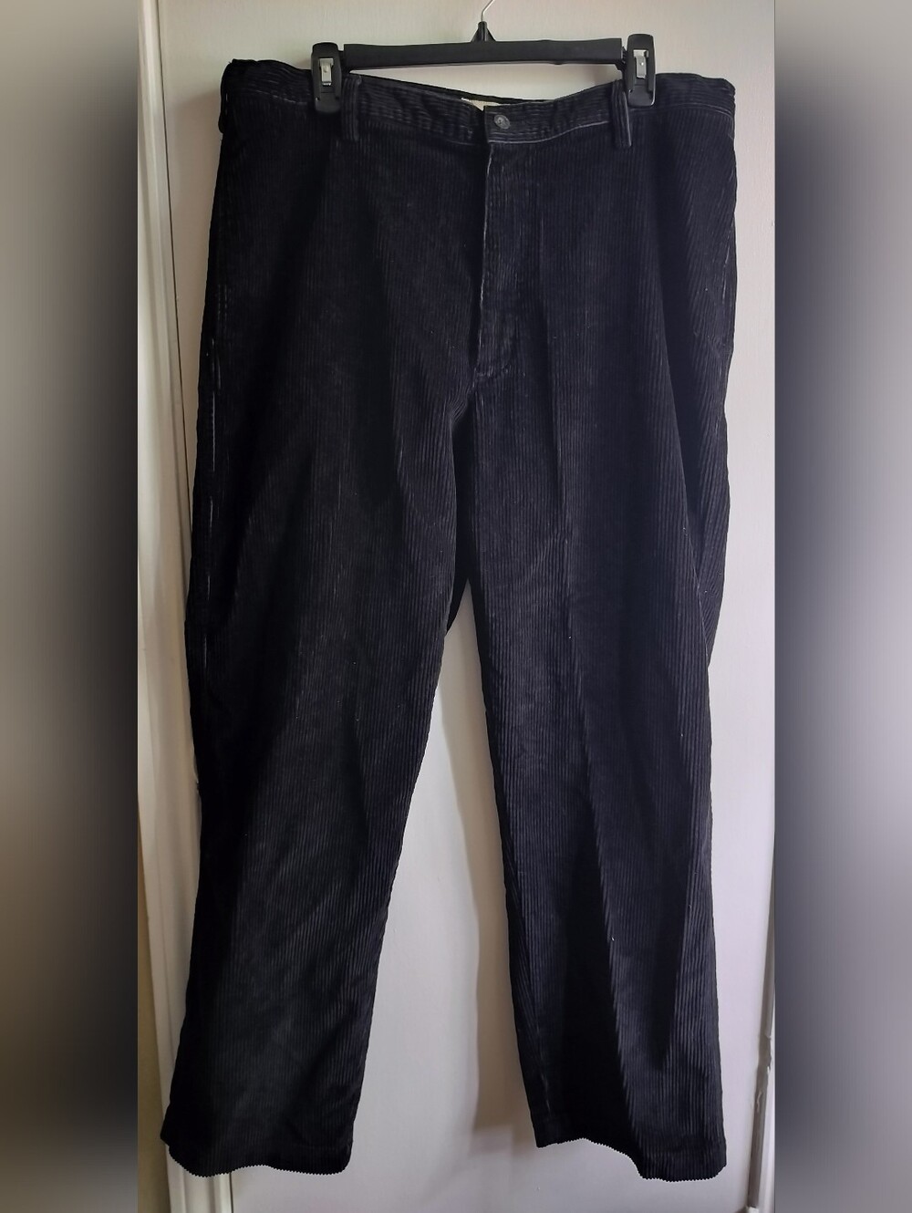 Woolrich Men's Black Corduroy Pants Sz 36w 30i